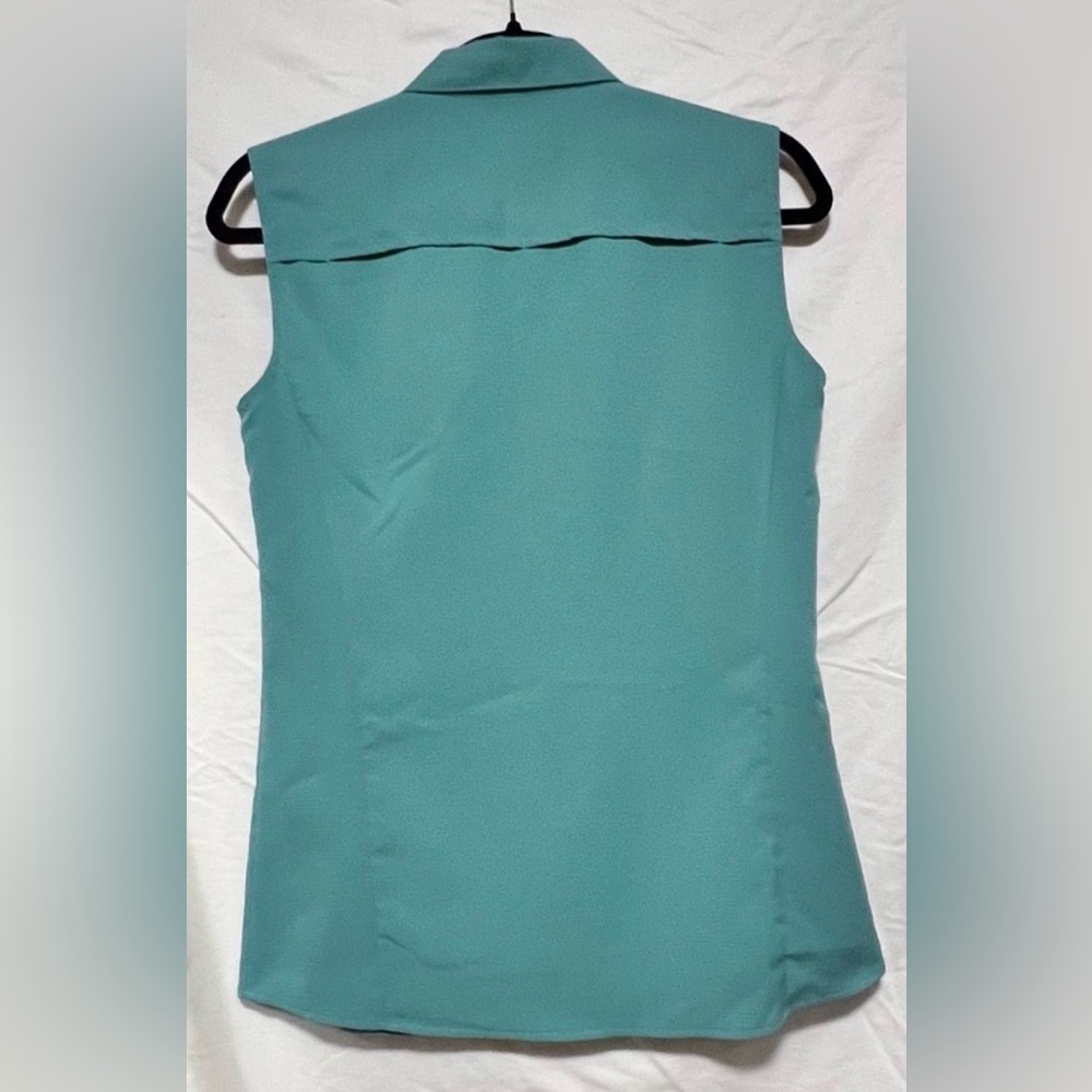 Eddie Bauer Adventurer Pro Field Sleeveless Shirt Activewear SPF Golf Hiking - Picture 7 of 8